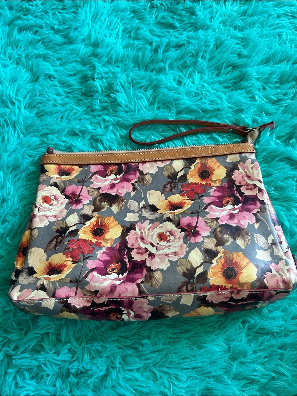 Cavalcanti Floral Wristlet Clutch